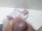 Ropa interior de mi hermanastra 