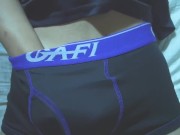 パンツが先っぽに擦れてイッちゃう男の子