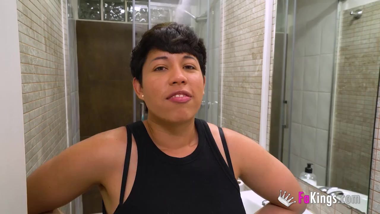 Scorching hot Latin mommy is desperate for her FIRST ANAL ...