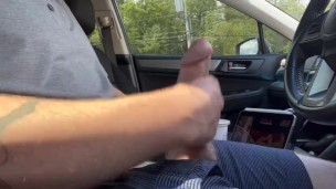public jerking off really quick in MEGA packed parking lot and CUM