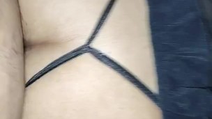 Me encanta cómo goza cuando le meto la verga de perrito.