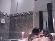 Dos Barbies Putas Jugando Con Sus Dildos en el Jacuzzi ft Felicitas Bruna 11/16