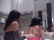 Dos Barbies Putas Jugando Con Sus Dildos en el Jacuzzi ft Felicitas Bruna 5/16