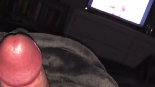 Solo male thick cock masturbtion with cumshot