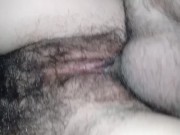 Creampie en su coño peludo 2/16