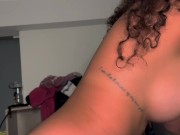 Estuvo muy buena la cita pero más buena está su pija, me tragué toda la leche 💦 13/16