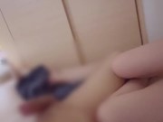 【素人個人撮影】大学生美少女に足コキ、手コキしてもらって大量射精。 - Screenshot 9 of 16 - Yua
