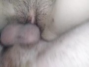 Con el coño cremoso se mea en la camara 5/16