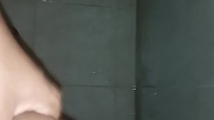 VIDEO PORNO_ME CORRO Y SACO MUCHO SEMEN FUE DEMASIADO PLACER
