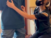 【くすぐり検証】膝立ちしてる時にくすぐったらどうなる！？♡ #shorts - Screenshot 6 of 16 - Tickling