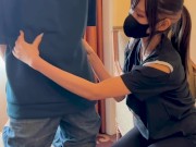 【くすぐり検証】膝立ちしてる時にくすぐったらどうなる！？♡ #shorts - Screenshot 7 of 16 - Tease