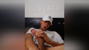 (VERGA GRANDE) Que Rico Me Masturbo Mis 25Cm - Brayan Ospina