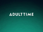 I Licked My GF's Pussy While She Was STUCK IN A BOX! 1/16