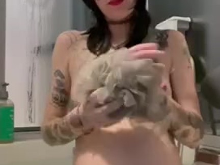 Pregnant Goth Takes A Bath And It Ends With A Blowjob And Facial!