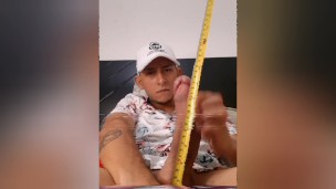 (LA VERGA MAS GRANDE) Me Mido La Verga Con Una Cita Métricas Me Mide 25Cm - 9.8 Pulgadas - Brayan Os