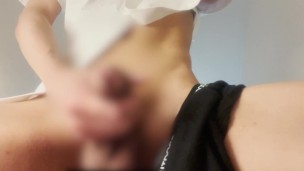 　カメラにぶっかけオナニー！！精液の当たる音うるさくてごめんなさい…… 　Massive Bukkake Masturbation on Camera!
