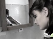 Latina teen solo 2/16