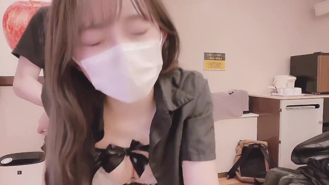 まだ１８歳なのに発育が良すぎるＪ〇おっぱいをガチ個人撮影で堪能♡素人カップル/美女/スタイル抜群/パイパン/スマホ撮影/リアル/主観映像/ハメ撮り - Бесплатное секс видео - RedTube