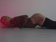 Fake driver fucked hot blonde in his car 1/16