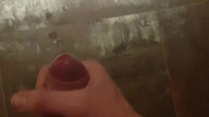 Quick cum shot