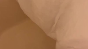 twink jerks off in shower