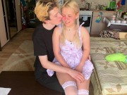 A shy student could not resist the tutor and took his dick in her mouth 5/16