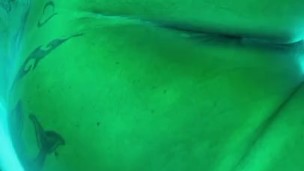 Tanning bed Jiggle