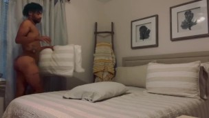 Make my bed with me! 🛏
