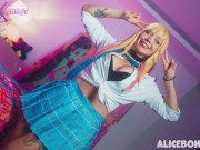 Марин Китагава пофлиртовала и насладилась членом в обе дырки   AliceBong 1/16