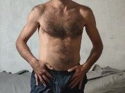 Listening to the radio and relaxing 1/16