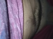 El vecino me visita mientras mi marido no está  3/16