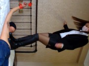 超美女神s黑丝长靴调教男M 黑色丝袜踩男M 直播 小可爱 恋足足交 5/16