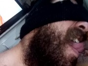 he fucks my pussy in his mouth he sucked mercilessly until i cum in his mouth watching porn👅😋🤤💦