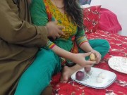 Helping My Stepmom Cutting Onions Than Fucking Her Big Ass Cheating My Stepdaddy With Hindi Audio 2/16