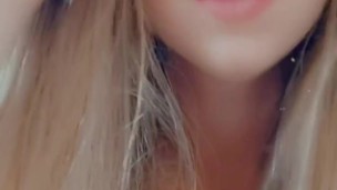 Ta mig hårt! på min snapchat (Fuck Me Hard)