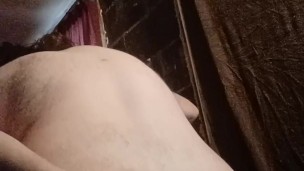 Sean gives himself a wedgie