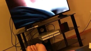 Jerking Off While Watching Cum Eating in Boy Eating The Bird's Food Movie
