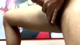 masturbo mi deliciosa y grande polla