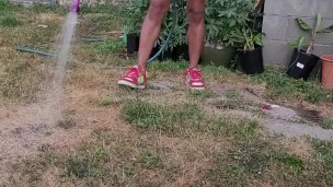 KennieJai get CAUGHT gardening and jerking off