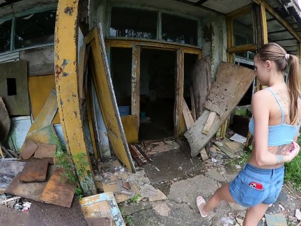 Walk around the horrible buildings with my sexy bbe