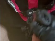 Ma demi soeur aime avoir du sperme dans sa culotte pour sa chatte crémeuse