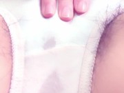 濡れ染みパンティのスジがくっきり♡クリトリス弄って喘ぎながらイク剛毛素人♡【個人撮影】 1/16