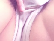 濡れ染みパンティのスジがくっきり♡クリトリス弄って喘ぎながらイク剛毛素人♡【個人撮影】 16/16