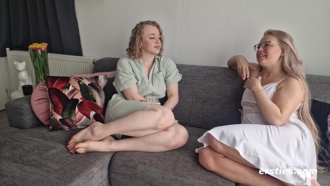 Ersties: Hot Babes Have Lesbian Sex Together - 無料セックスビデオ - RedTube