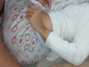 Follo a mi HERMANASTRA sin quitarle la pijama 10/16