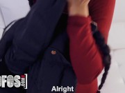Mofos - Jordi Tries His Luck & Flirts With Sexy Andreina DeLuxe & He Finally Gets Her Down to Fuck 1/16