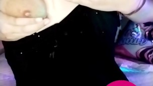 I love touching myself so my stepcousin can see me