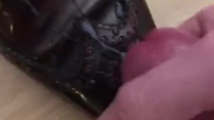 Cum Shining My Dress Shoes