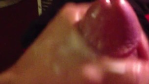 extremely loud convulsive cum shot