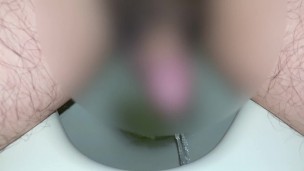 【自撮り】おしっこ撮影。残尿でビクンビクンッ